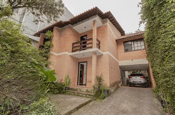 Casa em Jardim Botânico