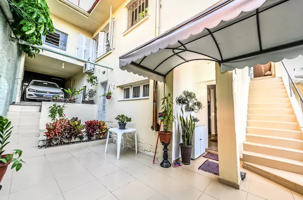 Casa em Menino Deus