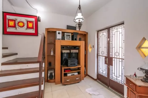 Casa AGH 26 612541046-6