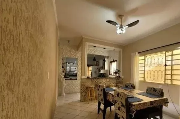 Casa 3 dormitórios - Quiririm, Taubaté/SP - Foto 1