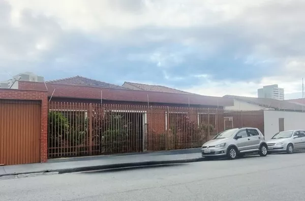Casa Comercial para Locação, Vila Jaboticabeiras, Taubaté-SP - Foto 1