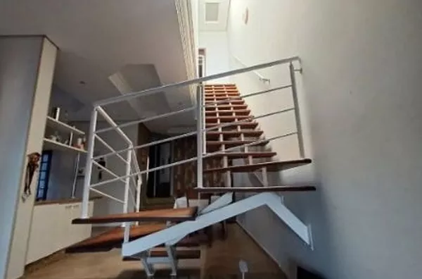 Casa com 3 quartos sendo 1 suíte - 132m² - Foto 5