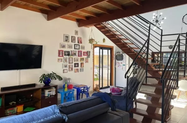 Casa com 3 quartos sendo 1 suíte - 200m² - Foto 1