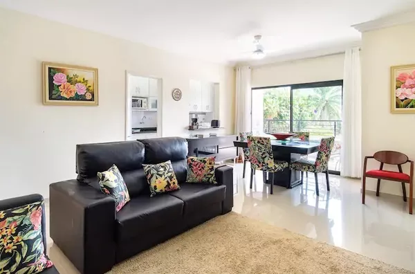 Apartamento com 2 dormitórios, sendo 1 suíte, 84 m² de área total - Edifício Madri, bairro Itaguá em Ubatuba/SP - Foto 1