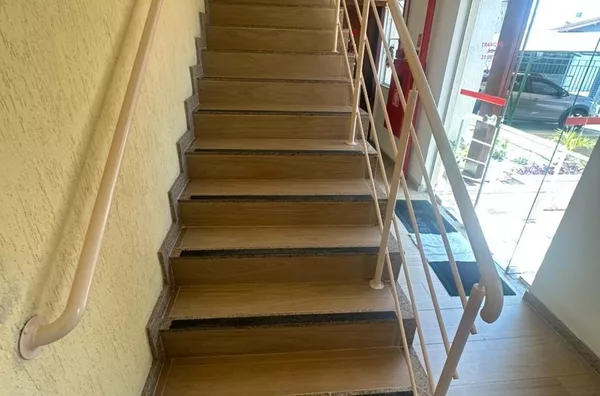 Apartamento à venda com 75m² com 3 dormitórios sendo 1 suíte. - Foto 2