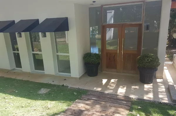 Casa com 3 dormitórios - Chácaras Cataguá, Taubaté/SP. - Foto 1