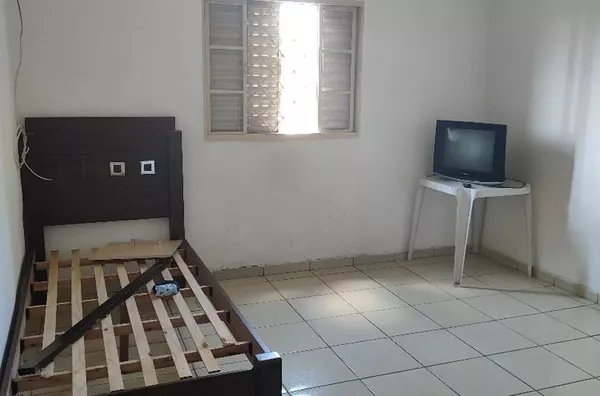 Casa com 2 dormitórios 180m² - Água Grande II, Taubaté/SP. - Foto 4