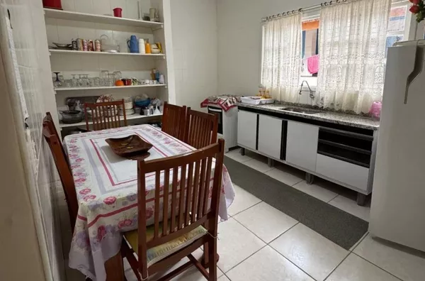 Casa com 4 dormitórios (com edícula) 165m² de área privativa - Bairro Perequê Açu, Ubatuba/SP - Foto 4