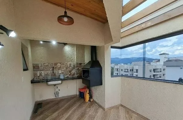 Cobertura com 2 dormitórios, sendo 1 suíte  - Condomínio Bertoni I, Ubatuba/SP. - Foto 2
