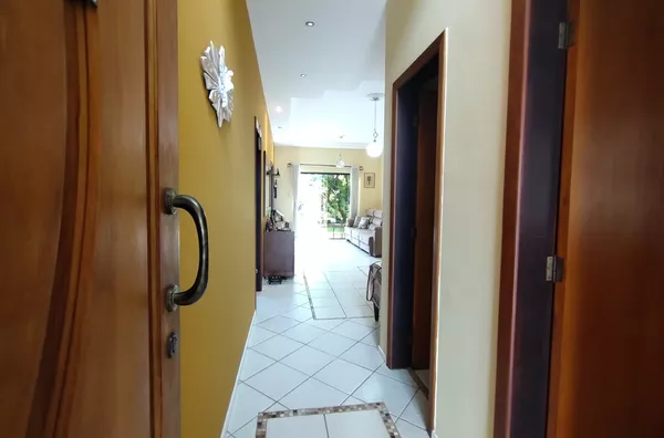 Casa em condomínio à venda em Taubaté - Condomínio Fortaleza, com 3 dormitórios, sendo 1 suítes e área gourmet. - Foto 3