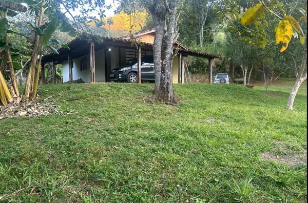 Sítio com 70m² de área privativa e 3 alqueires de área total - Foto 3