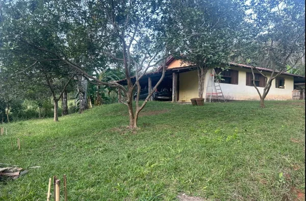 Sítio com 70m² de área privativa e 3 alqueires de área total - Foto 4