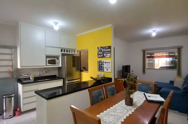 Casa com 2 dormitórios - Residencial Estoril, Taubaté/SP. - Foto 1