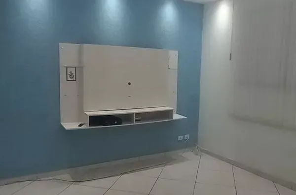 Casa com 2 dormitórios, sendo 1 suíte, 70m² - Foto 3