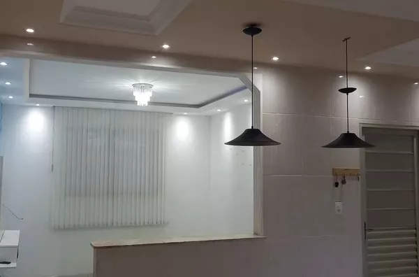 Casa com 2 dormitórios, sendo 1 suíte, 70m² - Foto 6