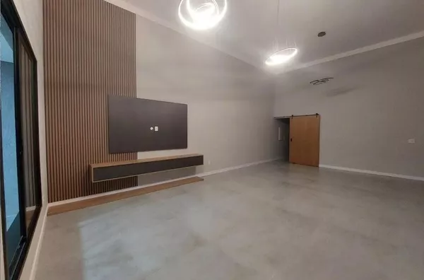 Casa com 3 dormitórios sendo 1 suíte 225m² - Foto 2