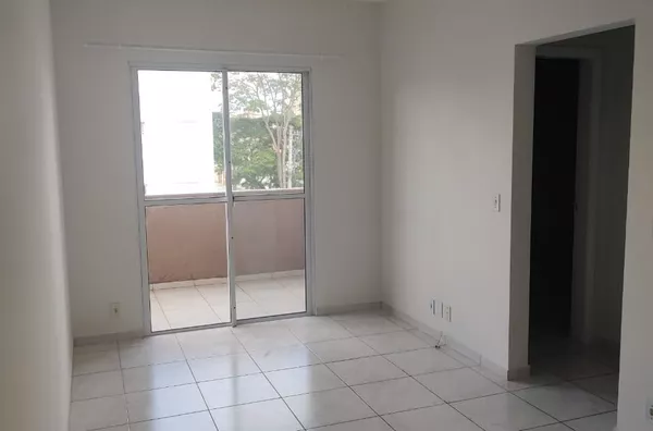 Apartamento com 2 dormitórios - 60m² - Foto 1
