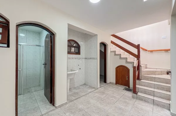 Sobrado com 3 dormitórios 186m² de área privativa - Vila Santa Isabel em Taubaté/SP - Foto 5