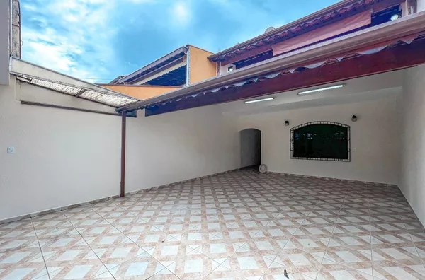 Sobrado com 3 dormitórios 186m² de área privativa - Vila Santa Isabel em Taubaté/SP - Foto 1