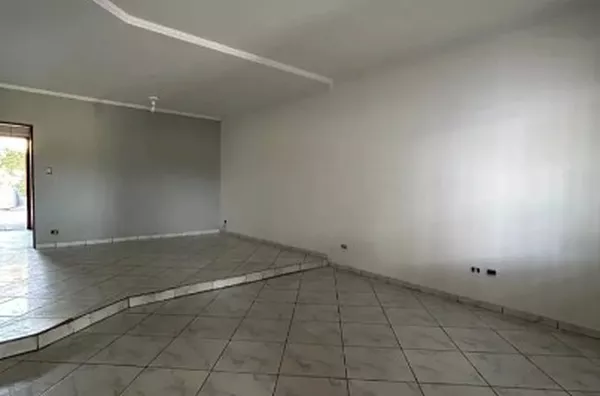 Casa 3 quartos sendo 1 suíte - 140m² - Vale das Flores - Foto 3