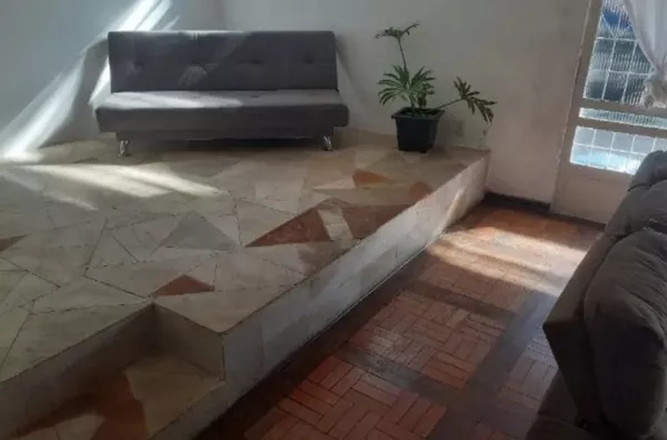Casa com 3 quartos - 120m² - Foto 2