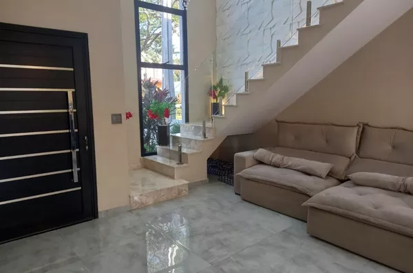 Sobrado em condomínio com 3 quartos sendo 2 suítes - 267m² - Foto 2