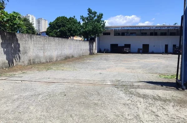 Galpão 1250m² - Jardim Bela Vista, Taubaté/SP - Foto 1
