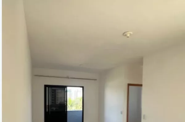 Apartamento com 2 dormitórios 65m² - Foto 1