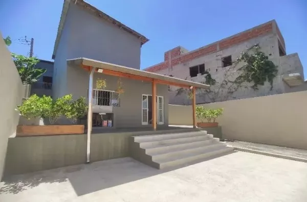 Casa 2 dormitórios 200m2 - Jardim Sônia Maria Taubaté-SP - Foto 1