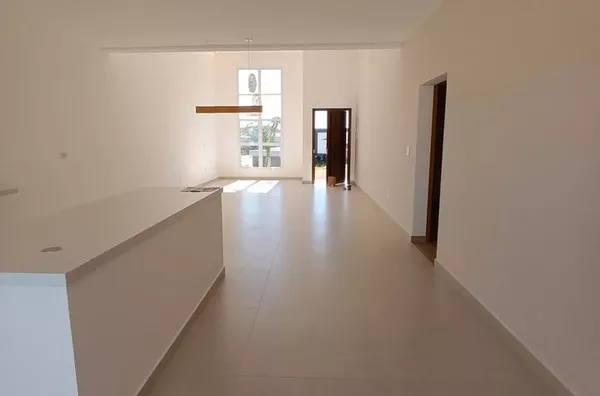 Casa com 3 quartos sendo 2 suítes -  192m² - Foto 5
