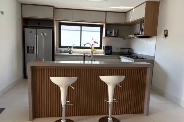 Casa com 3 quartos sendo 1suíte - 237m² - Foto 6