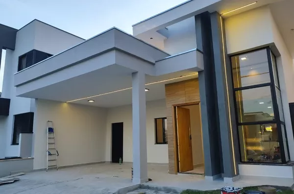 Casa com 3 quartos sendo 1 suíte 133m² - Foto 1