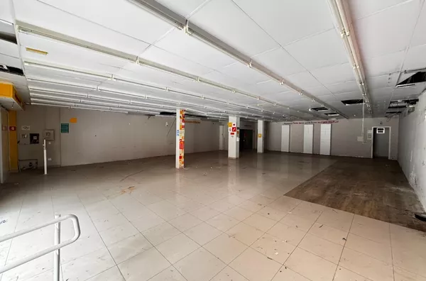 Ponto comercial 520m² de área total - Centro em Taubaté/SP - Foto 2