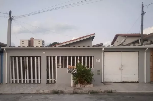 Casa 6 dormitórios 300m² - Parque Paduan Taubaté-SP - Foto 1