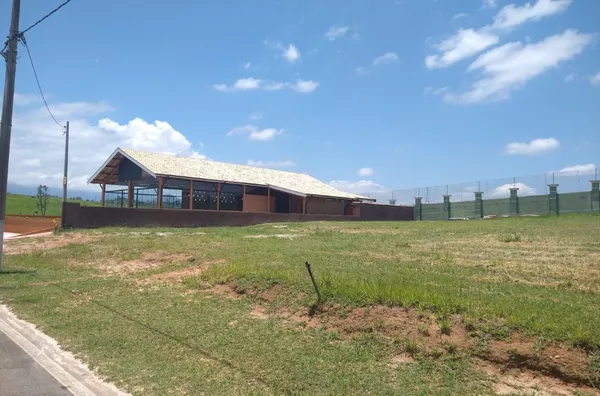 Terreno Comercial - Condomínio Village da Serra, Tremembé/SP - Foto 1