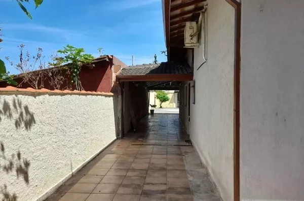 Casa com 3 quartos sendo 1 suíte - 240m² - Foto 4