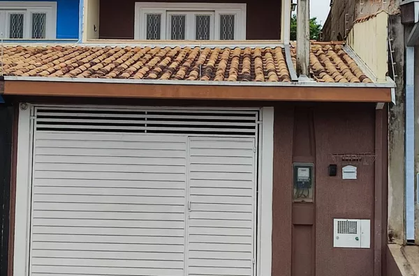 Sobrado com 3 quartos sendo 1 suíte - 119m² - Foto 1
