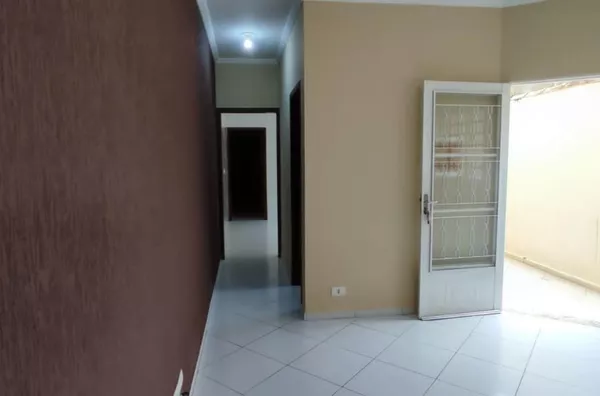Sobrado com 3 quartos sendo 1 suíte - 119m² - Foto 3