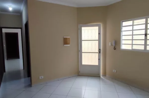 Sobrado com 3 quartos sendo 1 suíte - 119m² - Foto 2