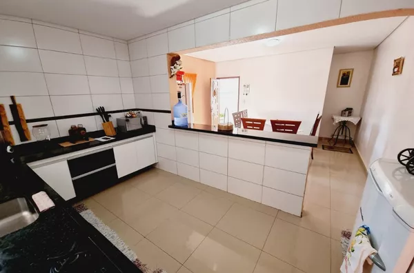 Casa com 4 quartos sendo 1 suíte - 290m² - Foto 4