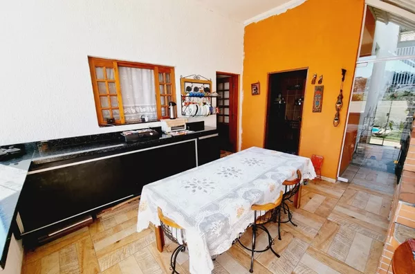 Casa com 4 quartos sendo 1 suíte - 290m² - Foto 5