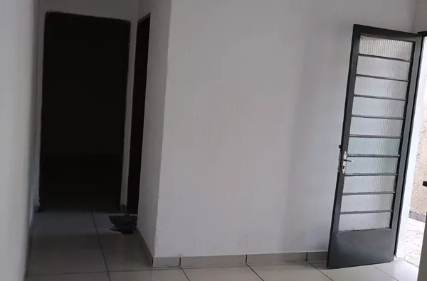 Casa Térrea no Bairro Ipanema - Foto 4