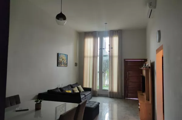 Casa 3 dormitórios com suíte - 253m² - Foto 2