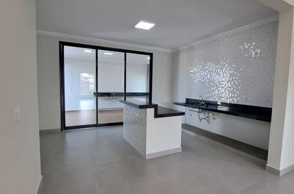 Casa com 3 suítes 184m² - Foto 6