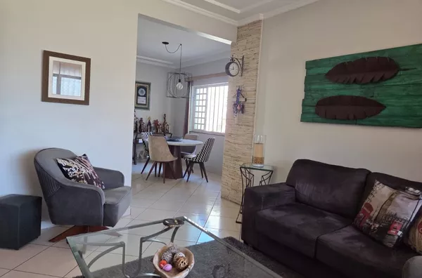 Casa com 3 quartos sendo 1 suíte - 156m², em Pindamonhangaba - Foto 1