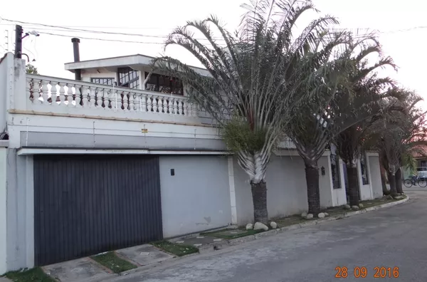 Sobrado 3 suítes 195,30m² - Jardim das Bandeiras Taubaté-SP - Foto 3