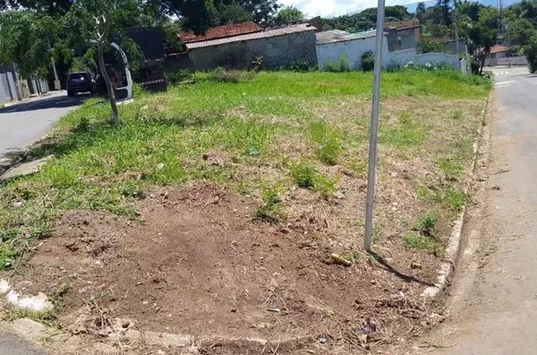 Terreno 830m² - Jardim Santa Tereza, Taubaté/SP - Foto 1