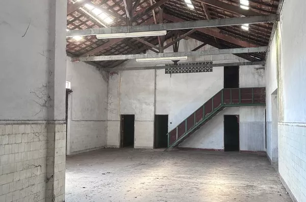Galpão para Locação - 2.100m² - Foto 2