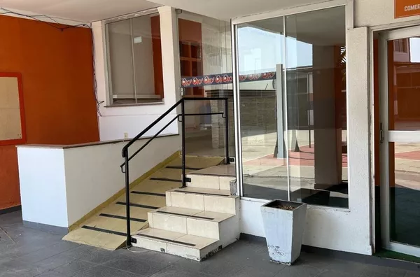 Ponto comercial 700m² - Foto 2