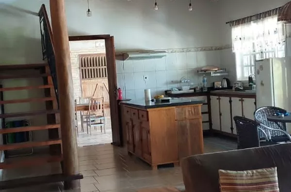 Chácara com 4 quartos sendo 1 suíte - 285m² - Foto 3
